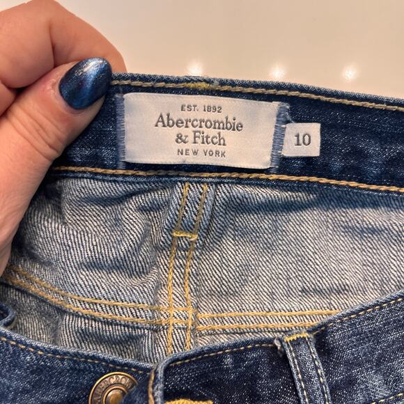 Abercrombie & Fitch Cotton Distressed Denim Shorts Size 10 - Picture 3 of 8
